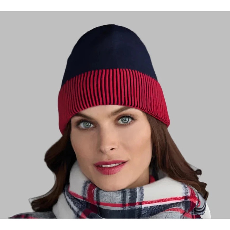 Atelier by Lyse Spenard Reversible Tuque – Navy/Berry