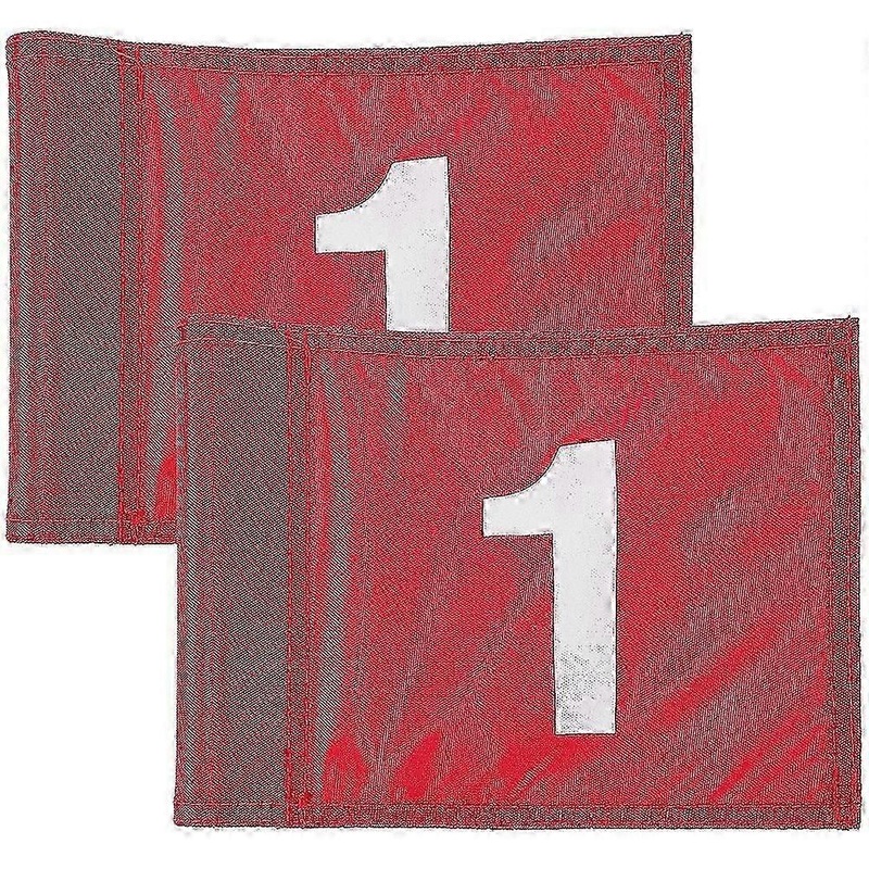 2 Golf Target Flags with Numbers – Essential Training Equipment for Golfers