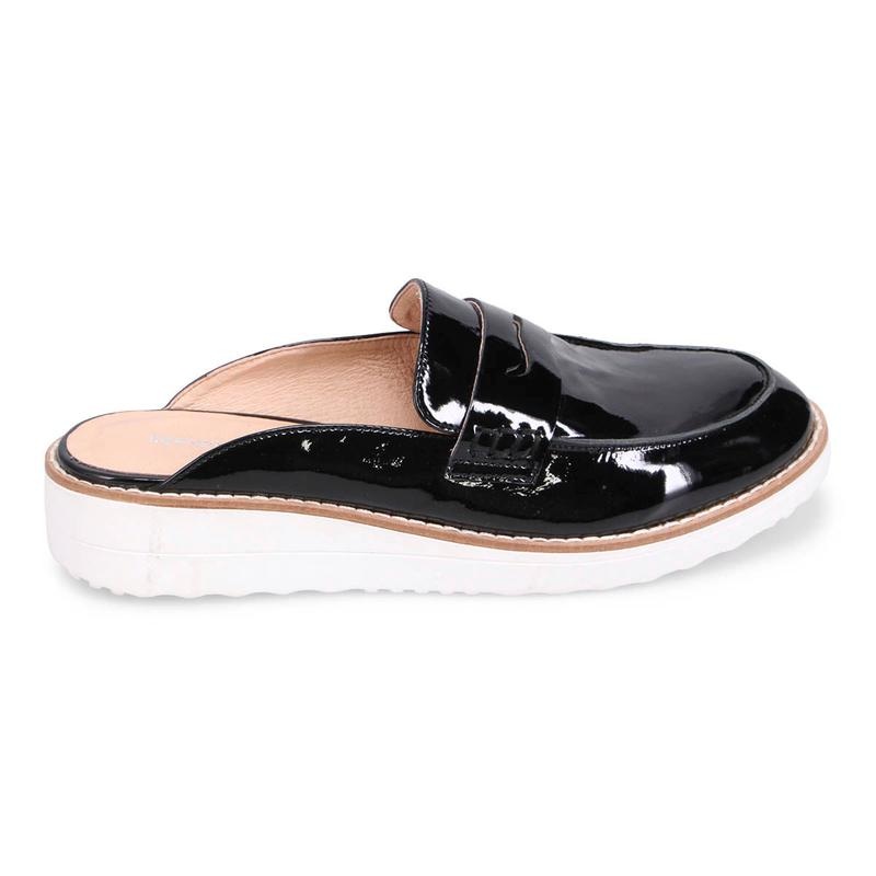 Django & Juliette Olmm Mule – Black/White