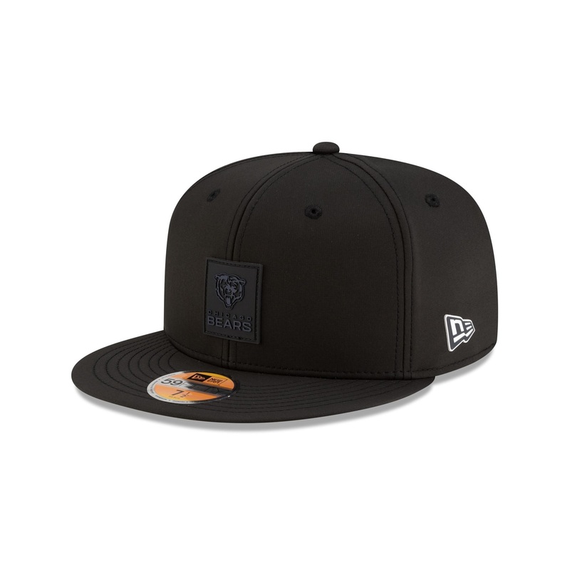 Chicago Bears 2025 Sideline Hot Weather Black 59FIFTY Fitted Hat